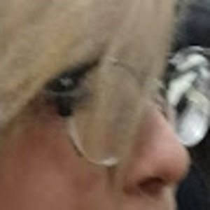 Meet your Posher, Lorena